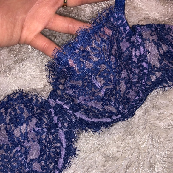 Victoria’s Secret Very Sexy Bra 34d - Picture 1 of 6